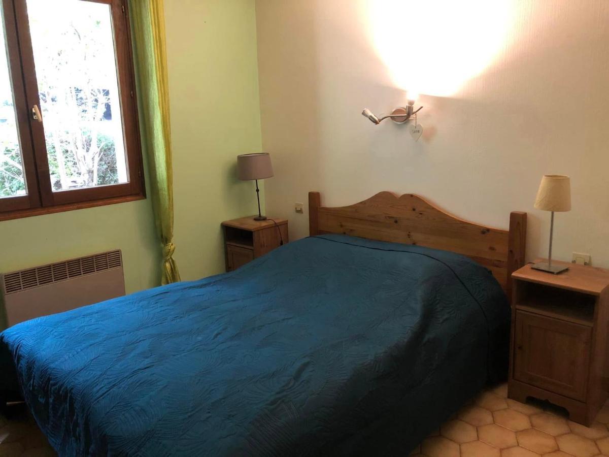Hotel Les Persedes Lavilledieu  Εξωτερικό φωτογραφία