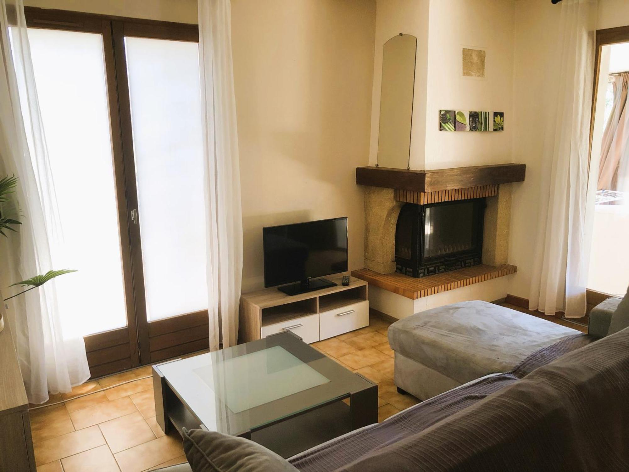 Hotel Les Persedes Lavilledieu  Εξωτερικό φωτογραφία