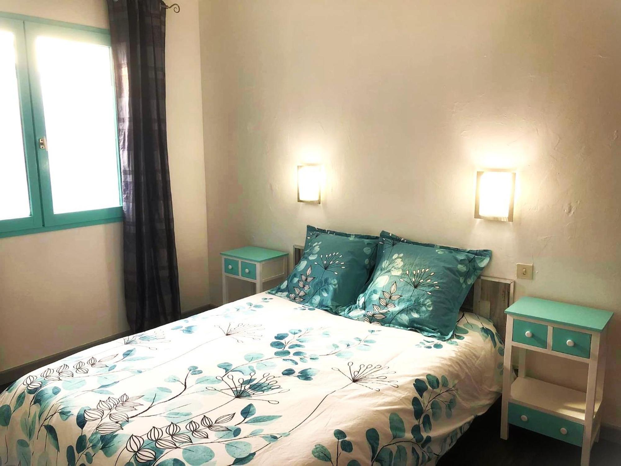 Hotel Les Persedes Lavilledieu  Εξωτερικό φωτογραφία