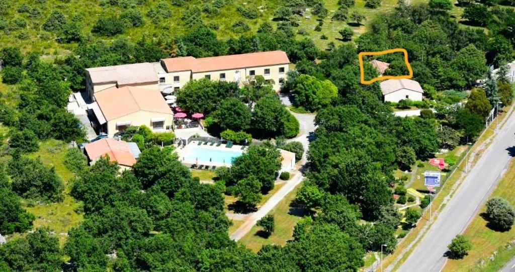 Hotel Les Persedes Lavilledieu  Εξωτερικό φωτογραφία