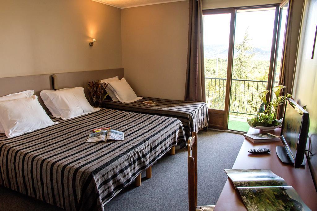 Hotel Les Persedes Lavilledieu  Εξωτερικό φωτογραφία