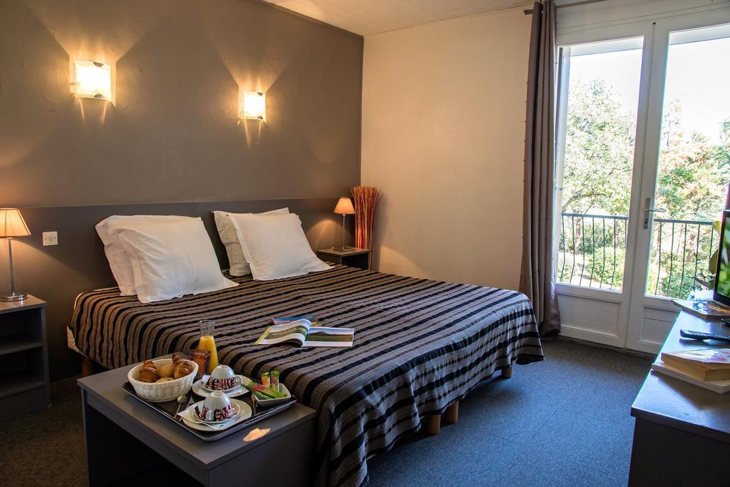 Hotel Les Persedes Lavilledieu  Εξωτερικό φωτογραφία