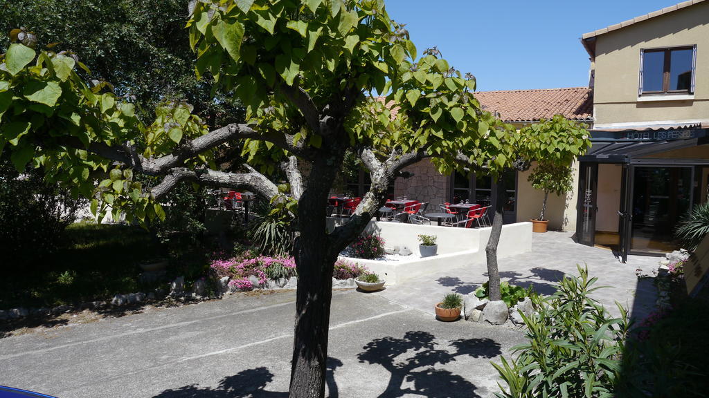 Hotel Les Persedes Lavilledieu  Εξωτερικό φωτογραφία