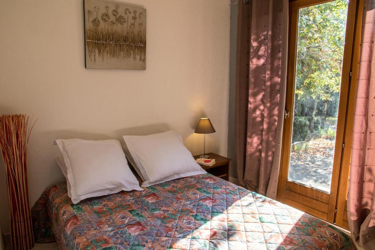 Hotel Les Persedes Lavilledieu  Εξωτερικό φωτογραφία