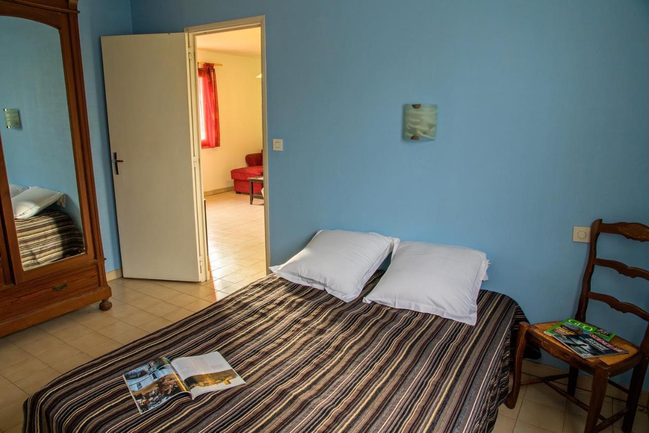 Hotel Les Persedes Lavilledieu  Εξωτερικό φωτογραφία