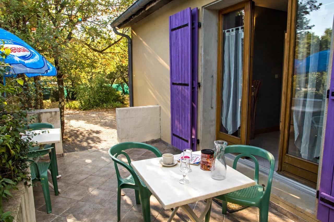Hotel Les Persedes Lavilledieu  Εξωτερικό φωτογραφία
